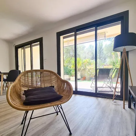 Apartment Jardin Prive Ds Le Centre De - Parking - A 500m *